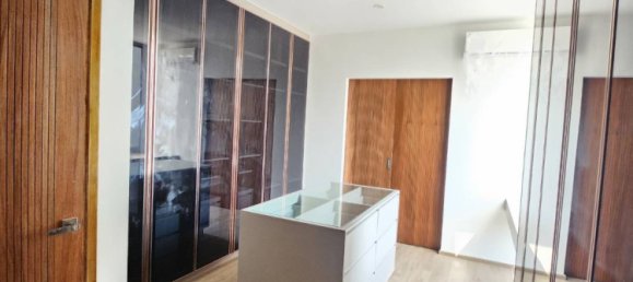 4 bedrooms Villa in Kathu, Thailand No. 8596 18