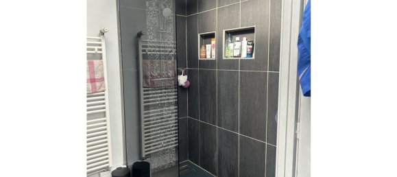 3 bedrooms House in Tourcoing, France No. 321835 4