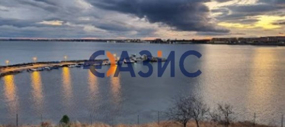 Estudio en Aheloy, Bulgaria No. 113 30