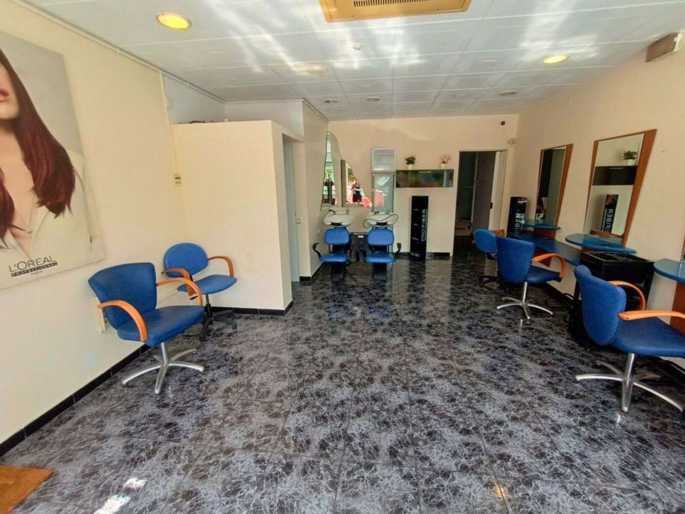  عقار تجاري في Terrassa, Spain 40متر مربع رقم 267102