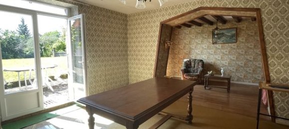 2 bedrooms House in Jura, France No. 354405 4