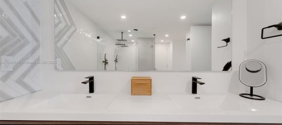 Propriedade comercial T2 em Miami, EUA N.º 615076 7
