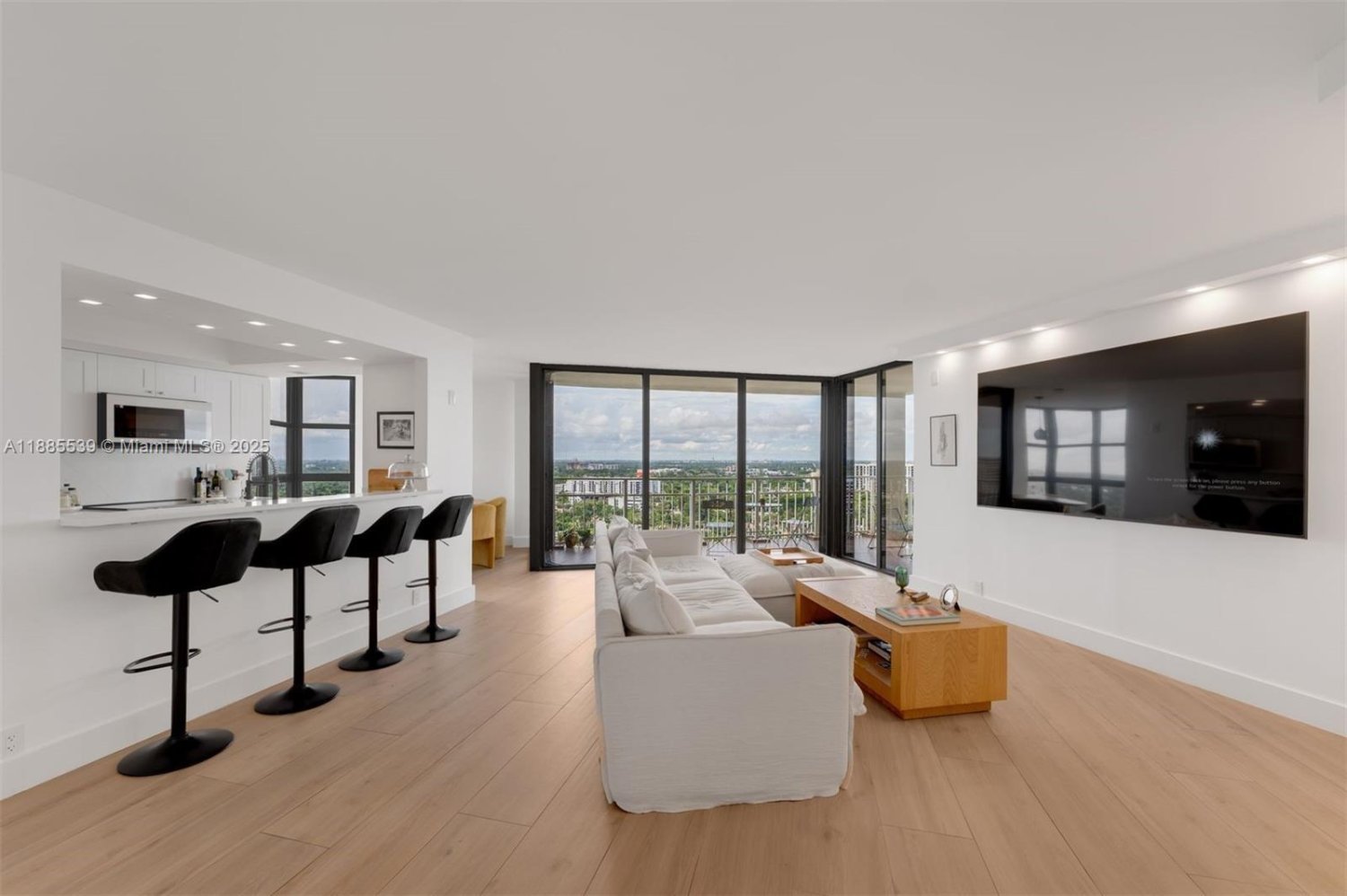 Propriedade comercial T2 em Miami, EUA N.º 615076