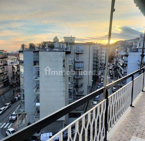 6 bedrooms Apartment in Savona, Italy No. 15014