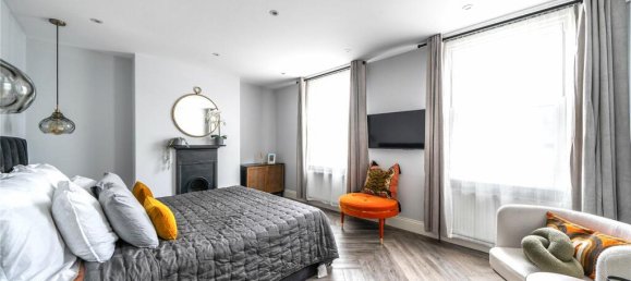 3 Schlafzimmer Haus in London, United Kingdom, Nr. 12165 4
