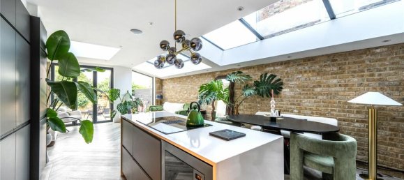 3 Schlafzimmer Haus in London, United Kingdom, Nr. 12165 10