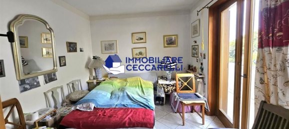 6 bedrooms Apartment in Massa, Italy No. 327395 10