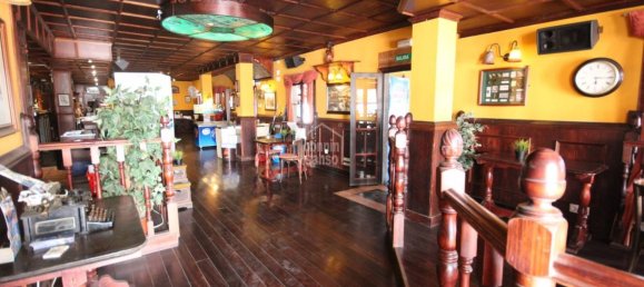  بار في Ciutadella De Menorca, Spain 173متر مربع رقم 2008 9