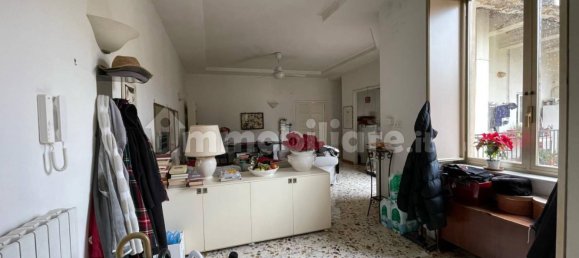 4 bedrooms Apartment in Naples, Italy No. 345904 2