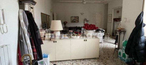 4 bedrooms Apartment in Naples, Italy No. 345904 5