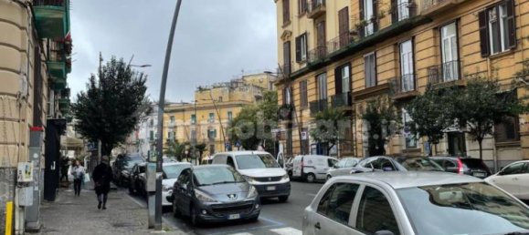 4 bedrooms Apartment in Naples, Italy No. 345904 32