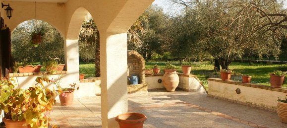 310m² Commercial property in Corfu, Greece No. 7957 12