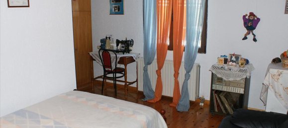 310m² Commercial property in Corfu, Greece No. 7957 3