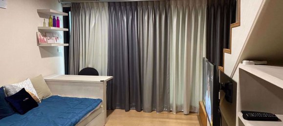 Дуплекс с 1 спальней в Ваттхана, Таиланд № 9822 7