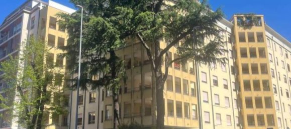 3 rooms Apartment in Gallarate, Italy No. 19325 19