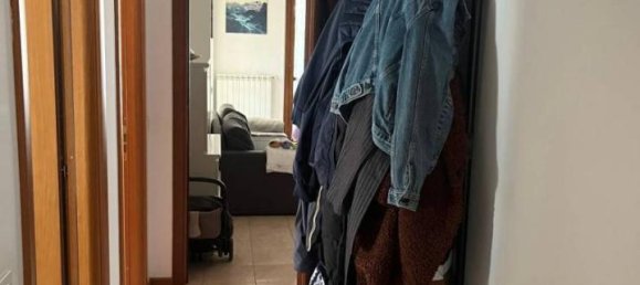 3 rooms Apartment in Gallarate, Italy No. 19325 7