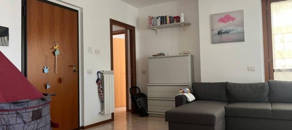 3 rooms Apartment in Gallarate, Italy No. 19325 25