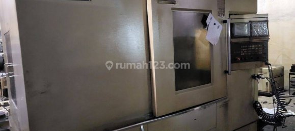 608m² Office in Cengkareng, Indonesia No. 1394 16