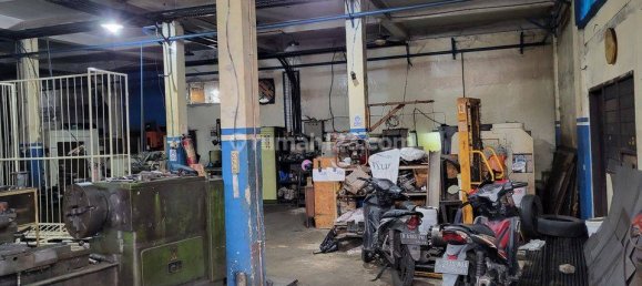 608m² Office in Cengkareng, Indonesia No. 1394 3