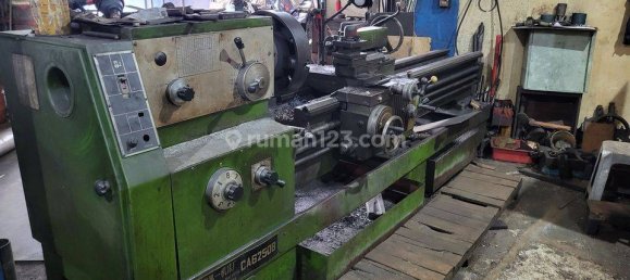 608m² Office in Cengkareng, Indonesia No. 1394 7