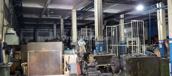 608m² Office in Cengkareng, Indonesia No. 1394 5