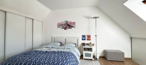 Casa de 4 dormitorios en Pontault-Combault, France No. 328056 5