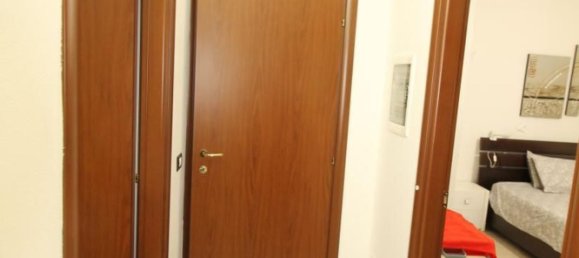 3 rooms Apartment in Colle di Val d'Elsa, Italy No. 114032 19