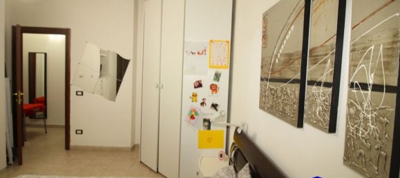 3 rooms Apartment in Colle di Val d'Elsa, Italy No. 114032 11