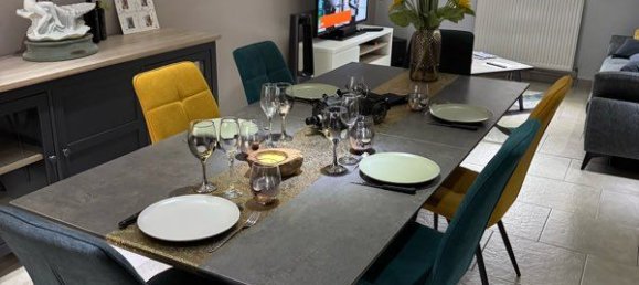 Casa de 4 dormitorios en Saint-Quentin, France No. 330275 2