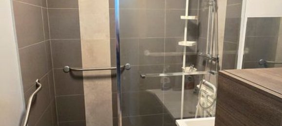 1 bedroom Apartment in Faches-Thumesnil, France No. 332909 3