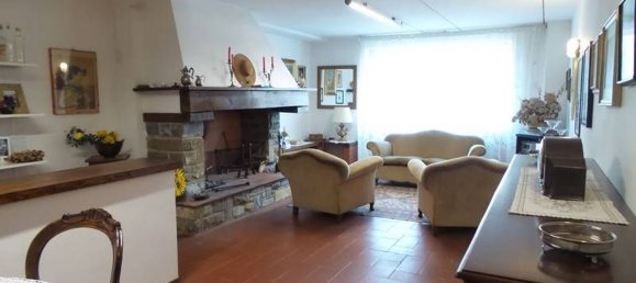 9 rooms House in Greve in Chianti, Italy No. 38383 25