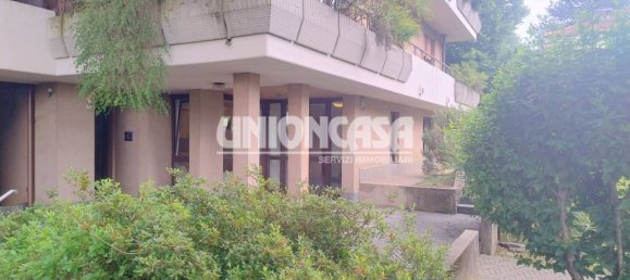 Квартира с 2 спальнями в Мальнате, Италия № 266363 5