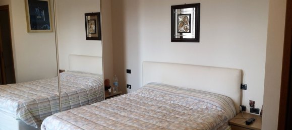 6 Schlafzimmer Haus in Pesaro, Italy, Nr. 164240 9