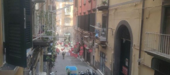 3 rooms Apartment in Naples, Italy No. 9672 22