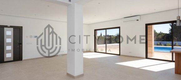 4 غرف نوم منزل في Lagoa, Portugal رقم 118795 6