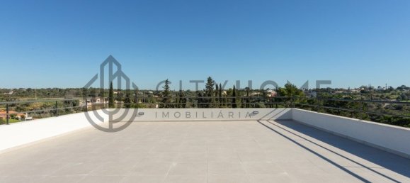 4 غرف نوم منزل في Lagoa, Portugal رقم 118795 35