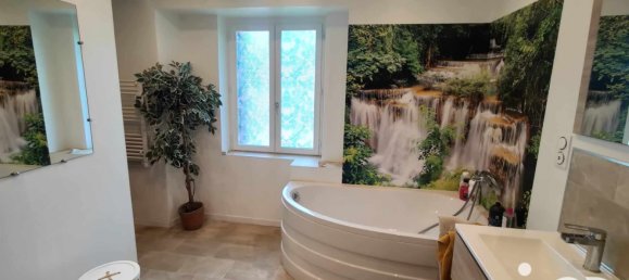 3 bedrooms House in Louville-la-Chenard, France No. 233638 9