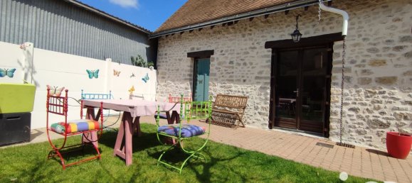 3 bedrooms House in Louville-la-Chenard, France No. 233638 3