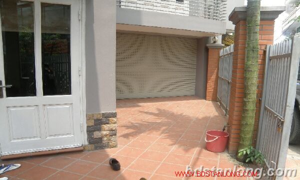 Villa de 5 dormitorios en Tay Ho, Vietnam No. 7173