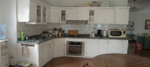 Villa de 5 dormitorios en Tay Ho, Vietnam No. 7173 2