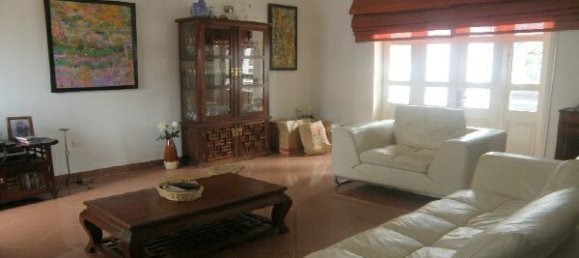 Villa de 5 dormitorios en Tay Ho, Vietnam No. 7173 9