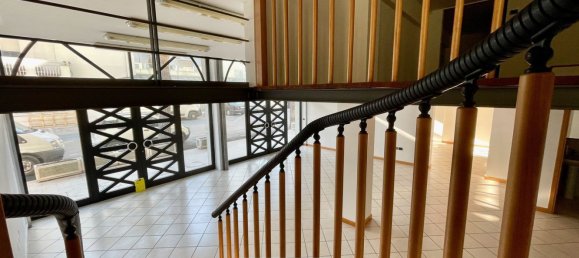 Коммерческая недвижимость с 3 комнатами в Гаттео, Италия № 179312 12