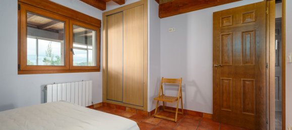 4 غرف نوم منزل في Aldeamayor de San Martin, Spain رقم 69323 39