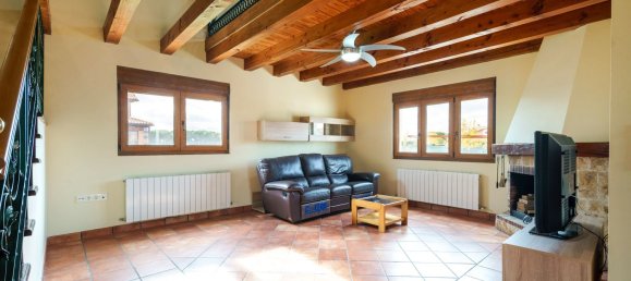 4 غرف نوم منزل في Aldeamayor de San Martin, Spain رقم 69323 22