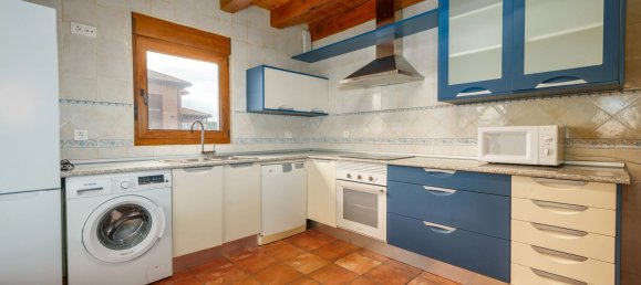 4 غرف نوم منزل في Aldeamayor de San Martin, Spain رقم 69323 30