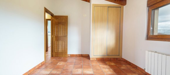 4 غرف نوم منزل في Aldeamayor de San Martin, Spain رقم 69323 8