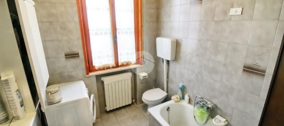 3 rooms Apartment in Colorno, Italy No. 150007 10