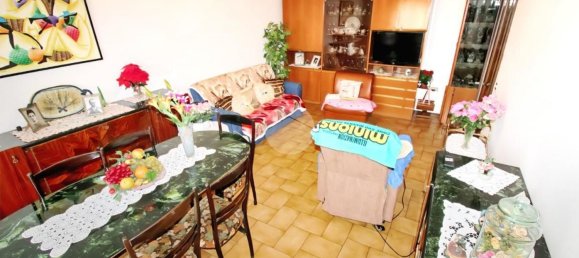3 rooms Apartment in Colorno, Italy No. 150007 9