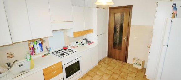 3 rooms Apartment in Colorno, Italy No. 150007 2