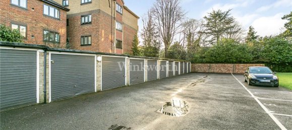 1 bedroom Apartment in Beckenham, United Kingdom No. 3512 8